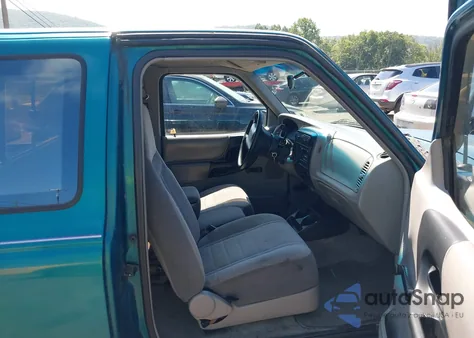 1996 Ford Ranger Super Cab из США, поврежденный, VIN 1FTCR14U1TTA60443